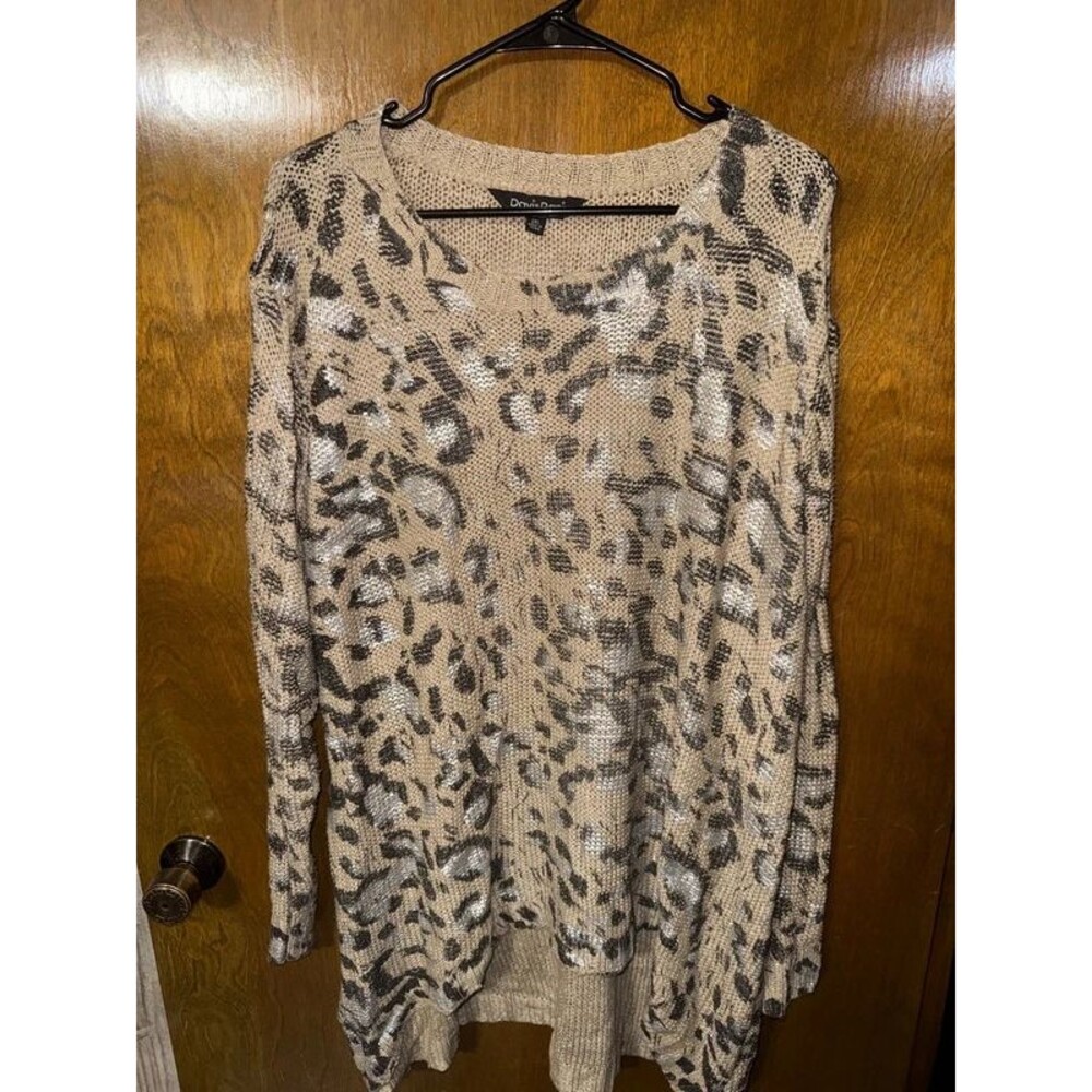 Davi & Dani Leopard Sweater 2XL